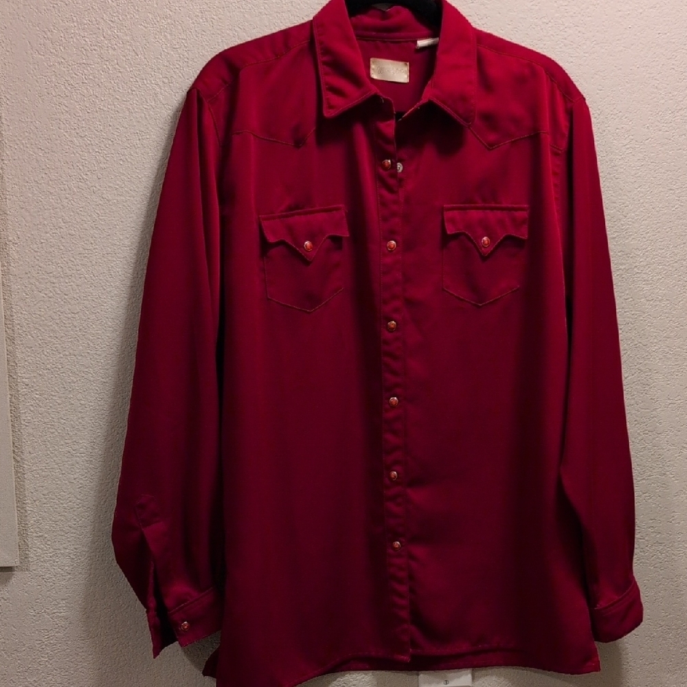 Wrangler Red Button-Up Shirt